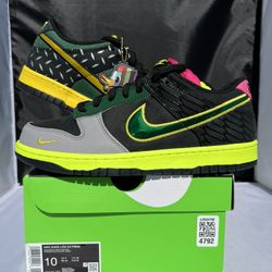 Nike Dunk Low Oregon Duck SB Travis Nigel Awake