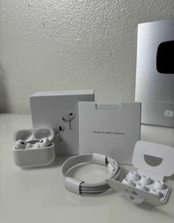 AirPods