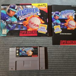 Ken Griffey Jr.'s Winning Run (Super Nintendo Entertainment System, 1996) w/ Box