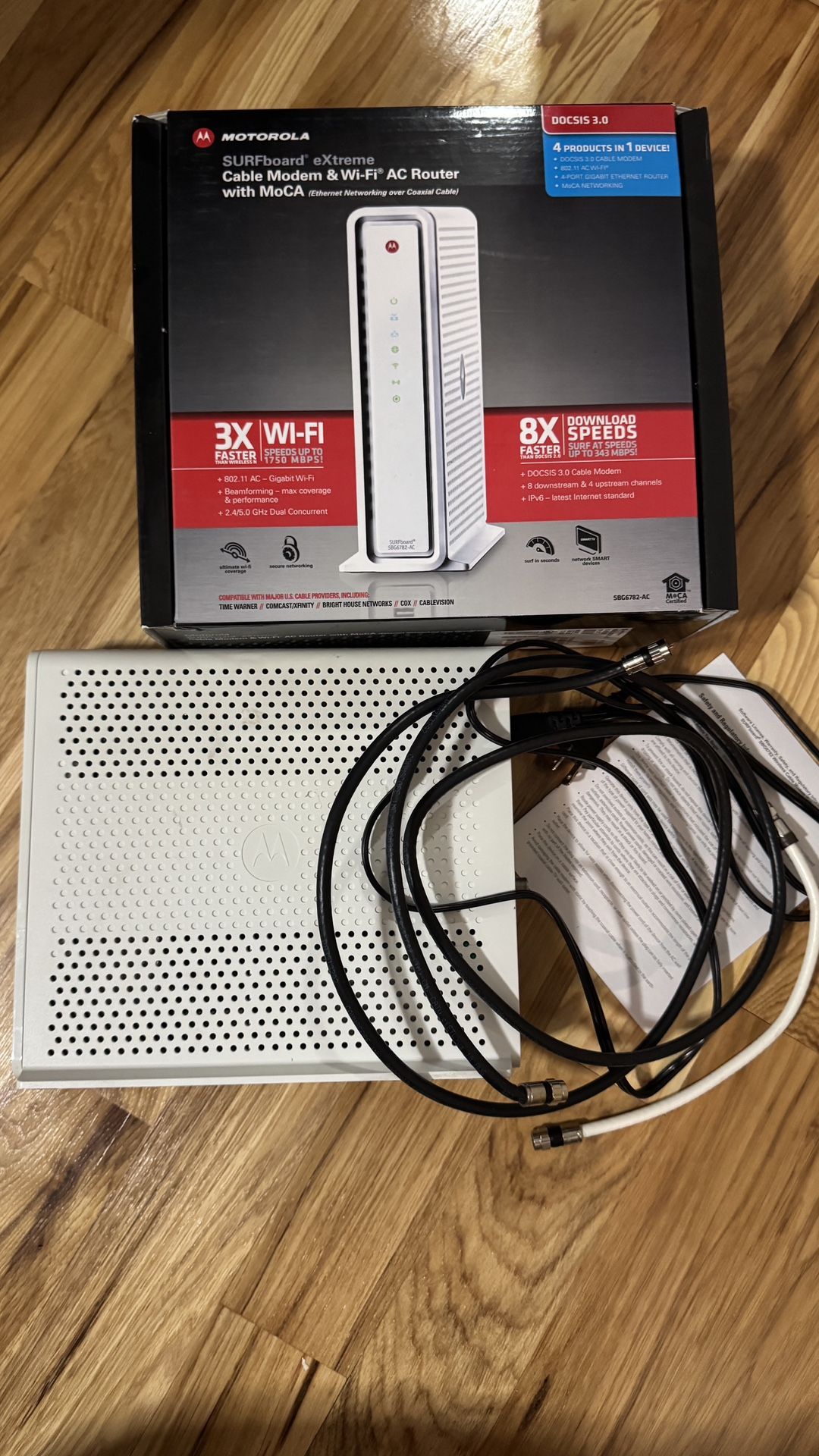 NEW! Motorola ARRIS SBG6782-AC 1800M SURFboard DOCSIS 3.0 Modem & Wi-Fi Router!
