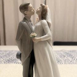 Pre-owned Lladro Wedding Couple