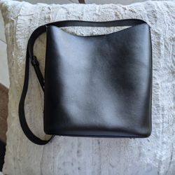 DKNY Black Leather Crossbody Bucket Bag