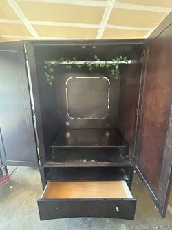 Wood Cabinet
