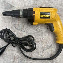 · DEWALT Deck/Drywall Screw Gun-DW257-6.2 Amp, Var Speed Reversing-Clean, Set/Forget Depth, 8’ Cord