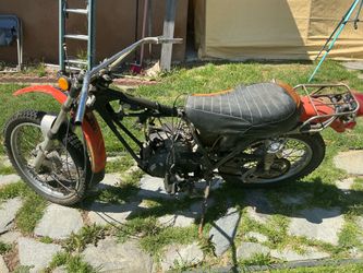 1974 Kawasaki F7 185