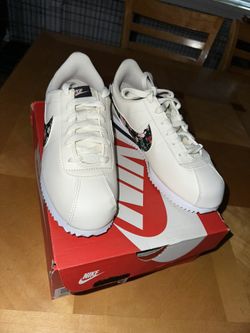 Women’s Nike Shoes 