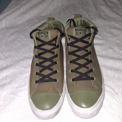 Converse.......Size 12