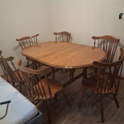 Drop Leaf Table And 6 Chairs 2 Leafs Add 2 Ftexcellant Condition