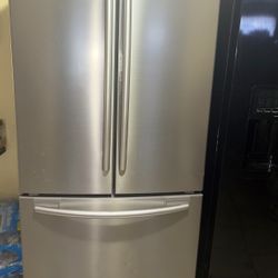 Refrigerator Sansums 