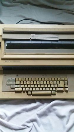 Xerox 6010 memorywriter typewriter