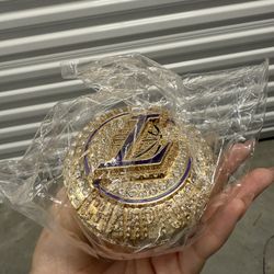 Laker Ring