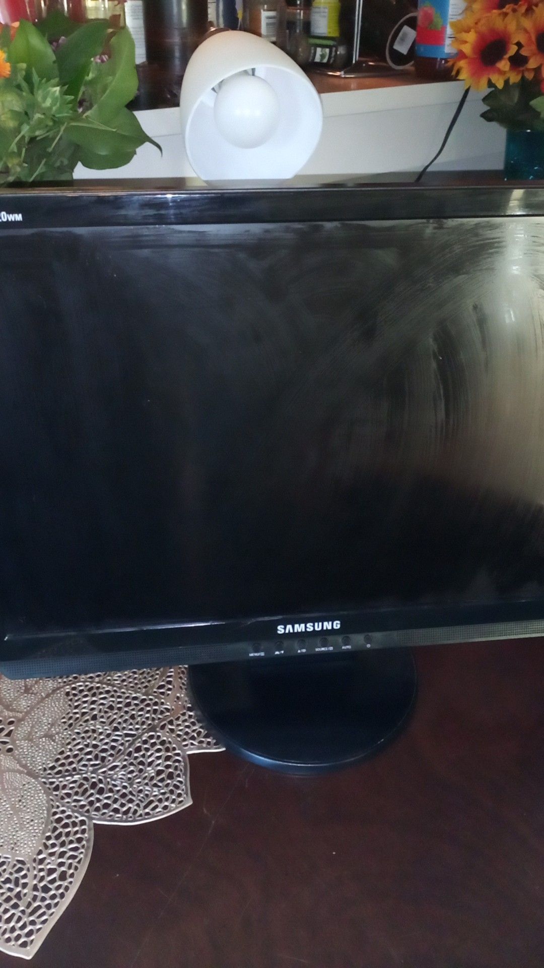Samsung Computer 22 inch Monitor cost $125 sacrifice $25