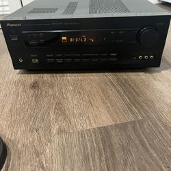 Receiver Pioneer VSX-D509s
