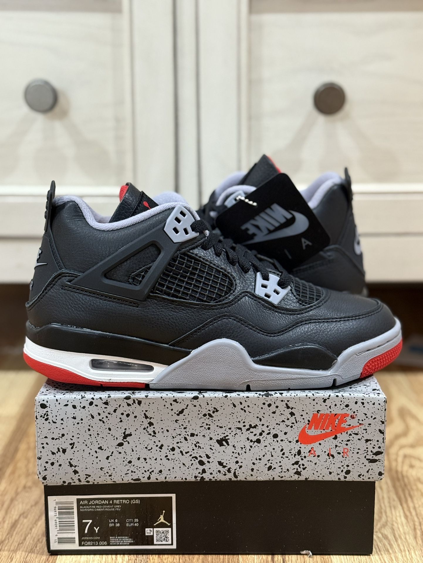 Jordan Retro 4 Sz 7Y