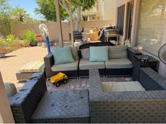 Outdoor modular couch