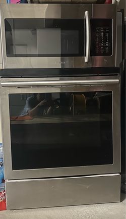 Range and oven