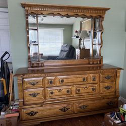 Dresser 