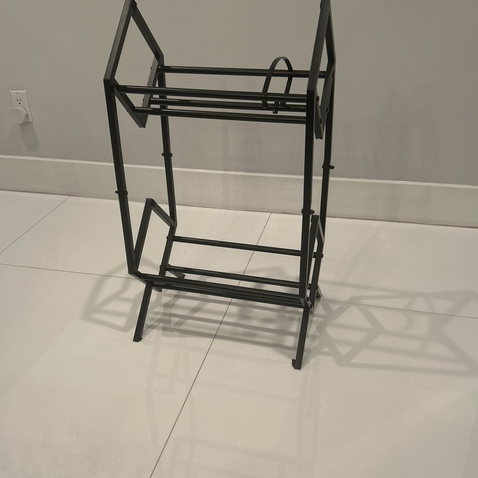 Vinyl/Magazine/File Stand