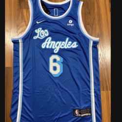 Lebron James (Nike Lakers Jersey) New