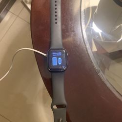 Apple Watch Series 5 