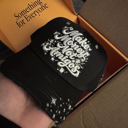 Dandy hat “Make Money not Amigos “