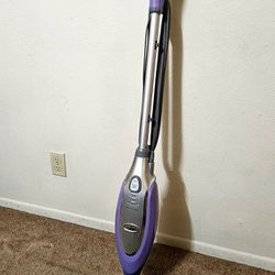 Shark Professional Electronic Super-Heated Steam Corded Pocket Mop Purple 


