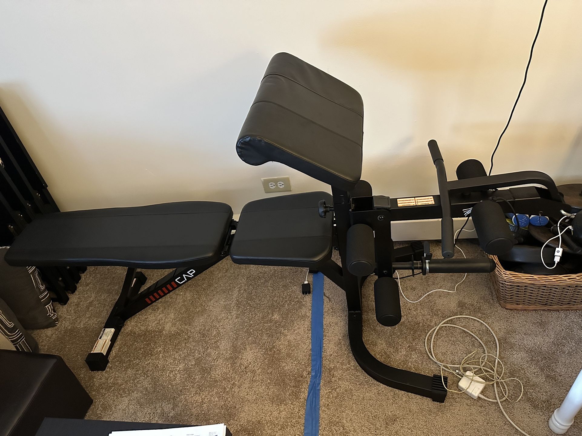 Adjustable Bench With Leg And Preacher Curl Bars