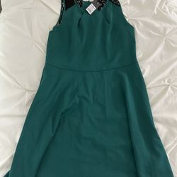 Green Dress With Lace 