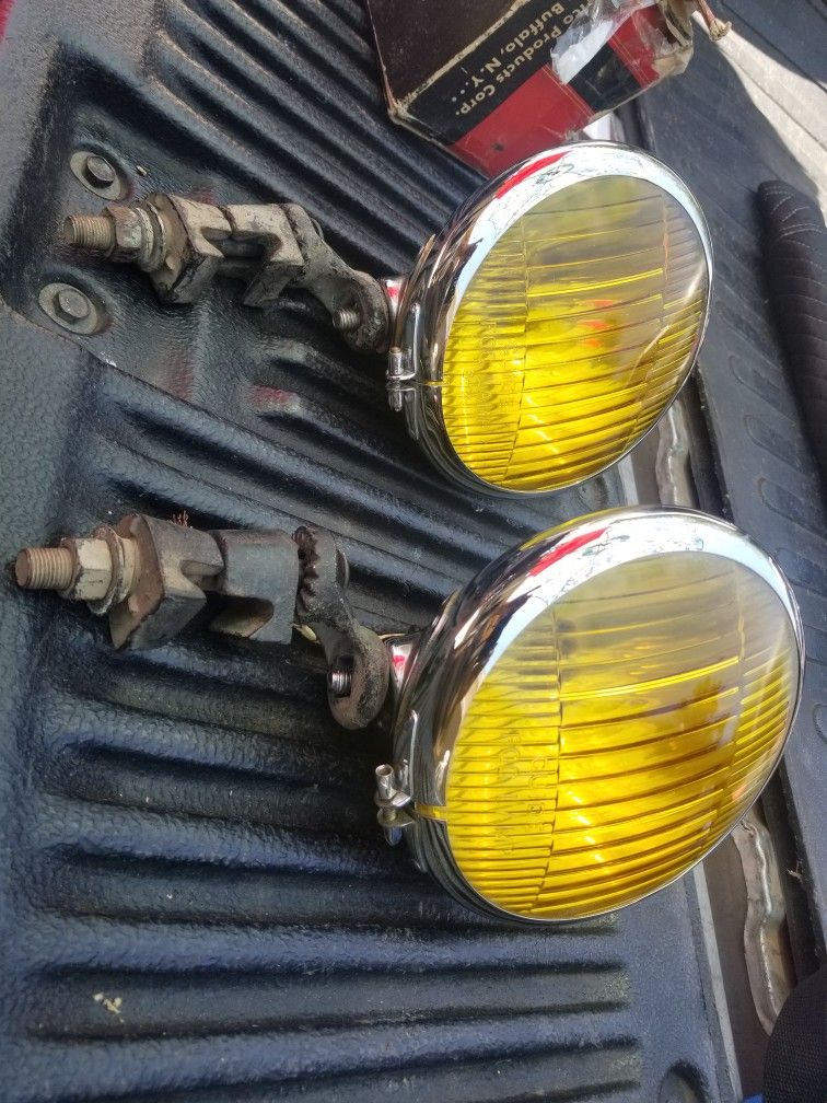 Vintage Car Parts