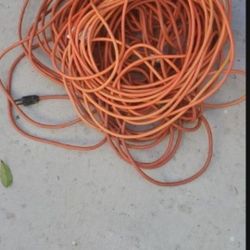 200 Ft Extention Cords 