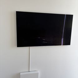 Samsung QLED 55” (QN55Q7FAM)