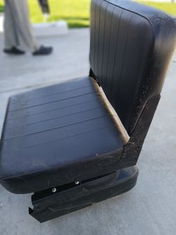 Universal Seat