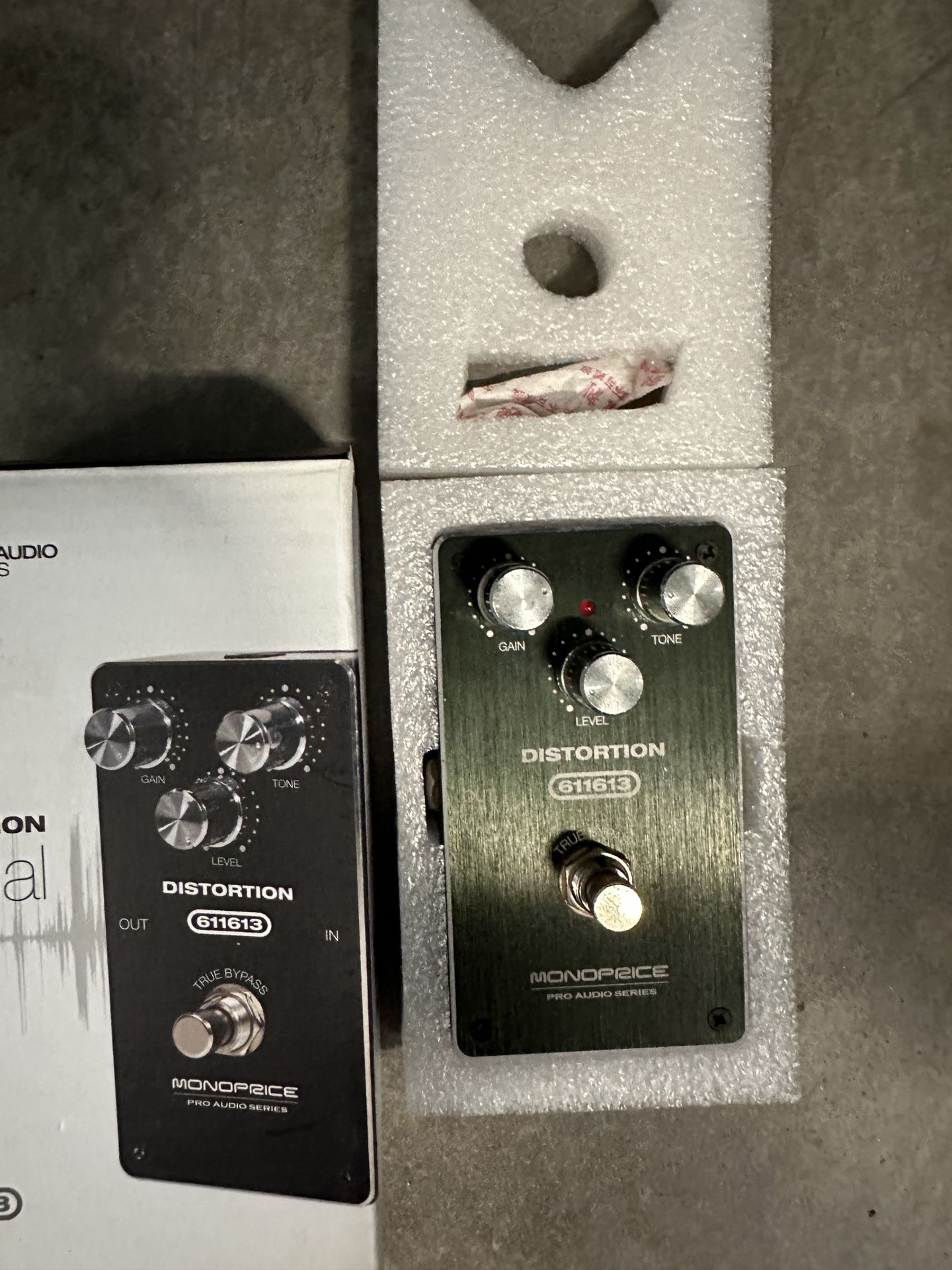 DISTORTION Guitar Pedal