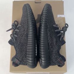 DS Adidas Yeezy Boost 350 Pirate Black Size 6.5