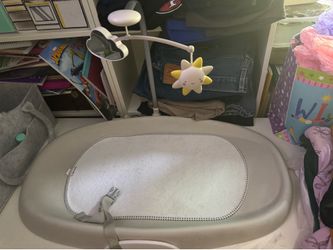 Skip Hop Wipe Clean Changing Pad - Oat: Foam Material, Solid Pattern