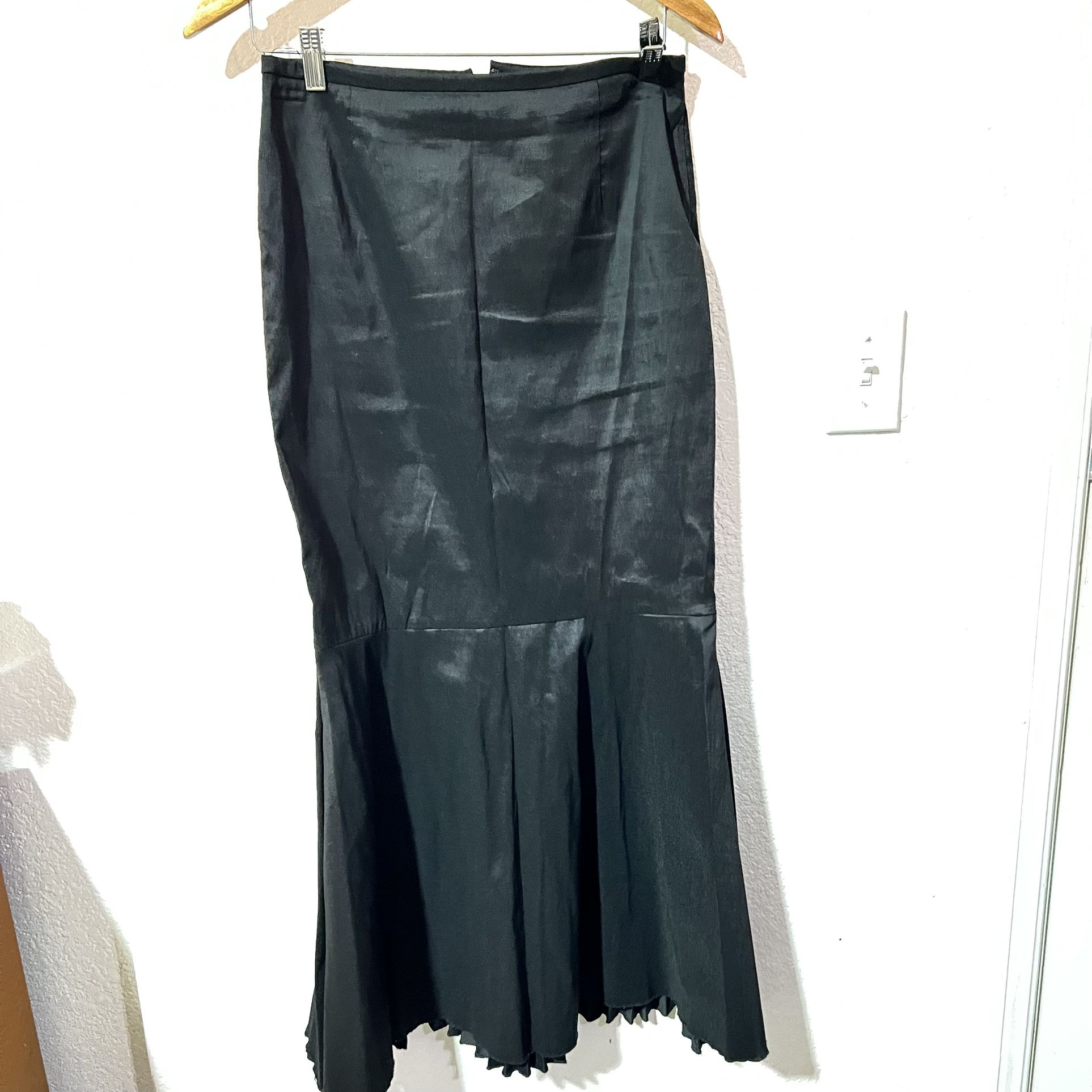 J.R. Nites by Carol Lin Skirt Size 12 Black color