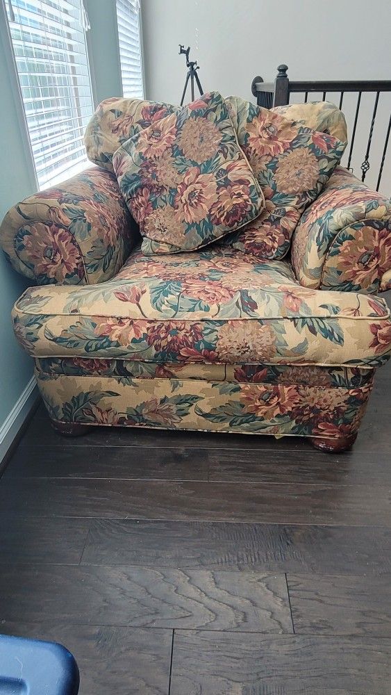 FREE Couch, Chair & Ottoman