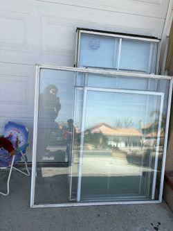 8 Windows 5$ Each Double Glass ‼️