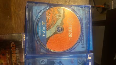 Ps4 with games