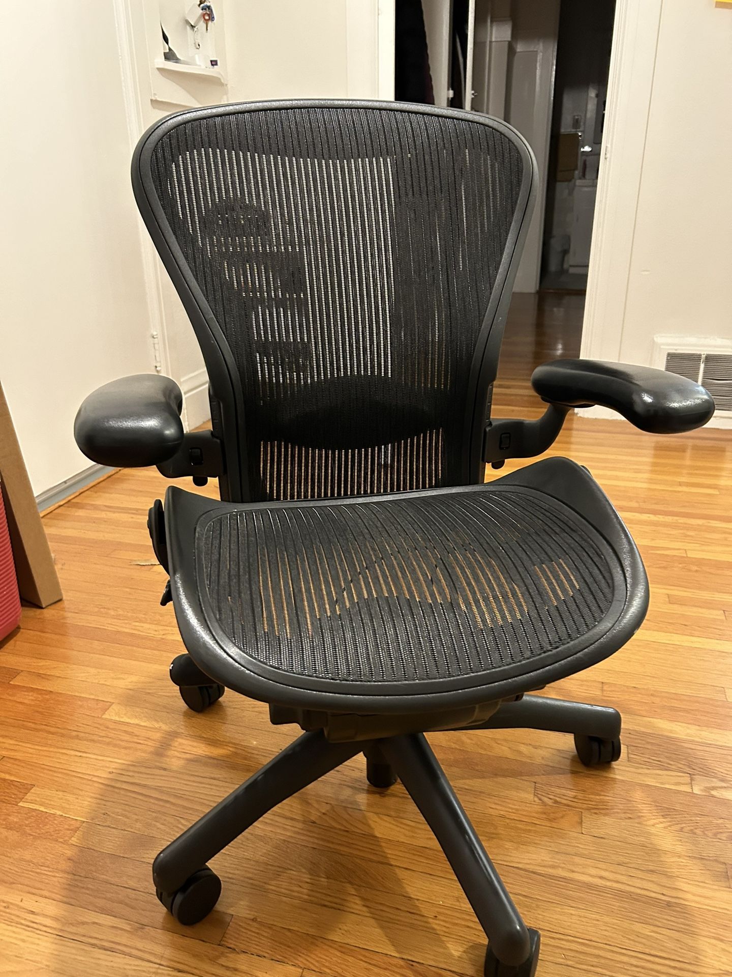 Herman Miller Aeron Chair