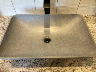 2 Vigo Vessels - Sink