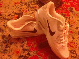 Nike Air Max 90 White Sneakers