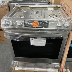 SLIDE IN STAINLESS STEEL GAS SAMSUNG STOVE