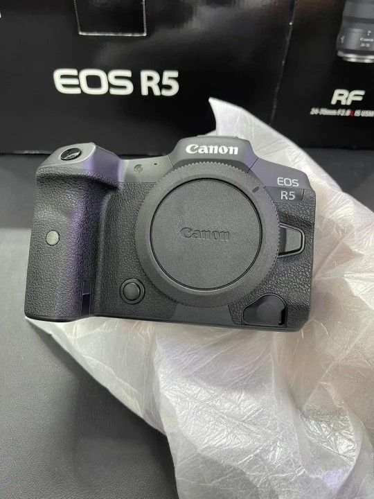 Canon R5 Fullbox