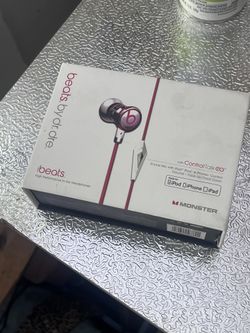Brand New First Edition ‘IBEATS By Drdre”