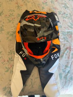 Fox racing youth riding by gear