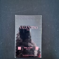 Valentino Perfume