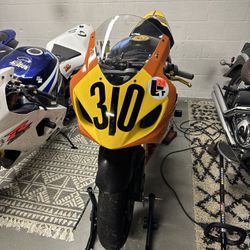 2004 Suzuki Gsxr600