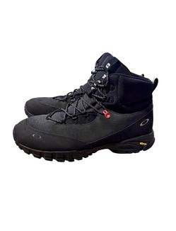 Oakley Men’s Vertex Suede & Cordura Vibram Sole Hiking Boots FOF100351X