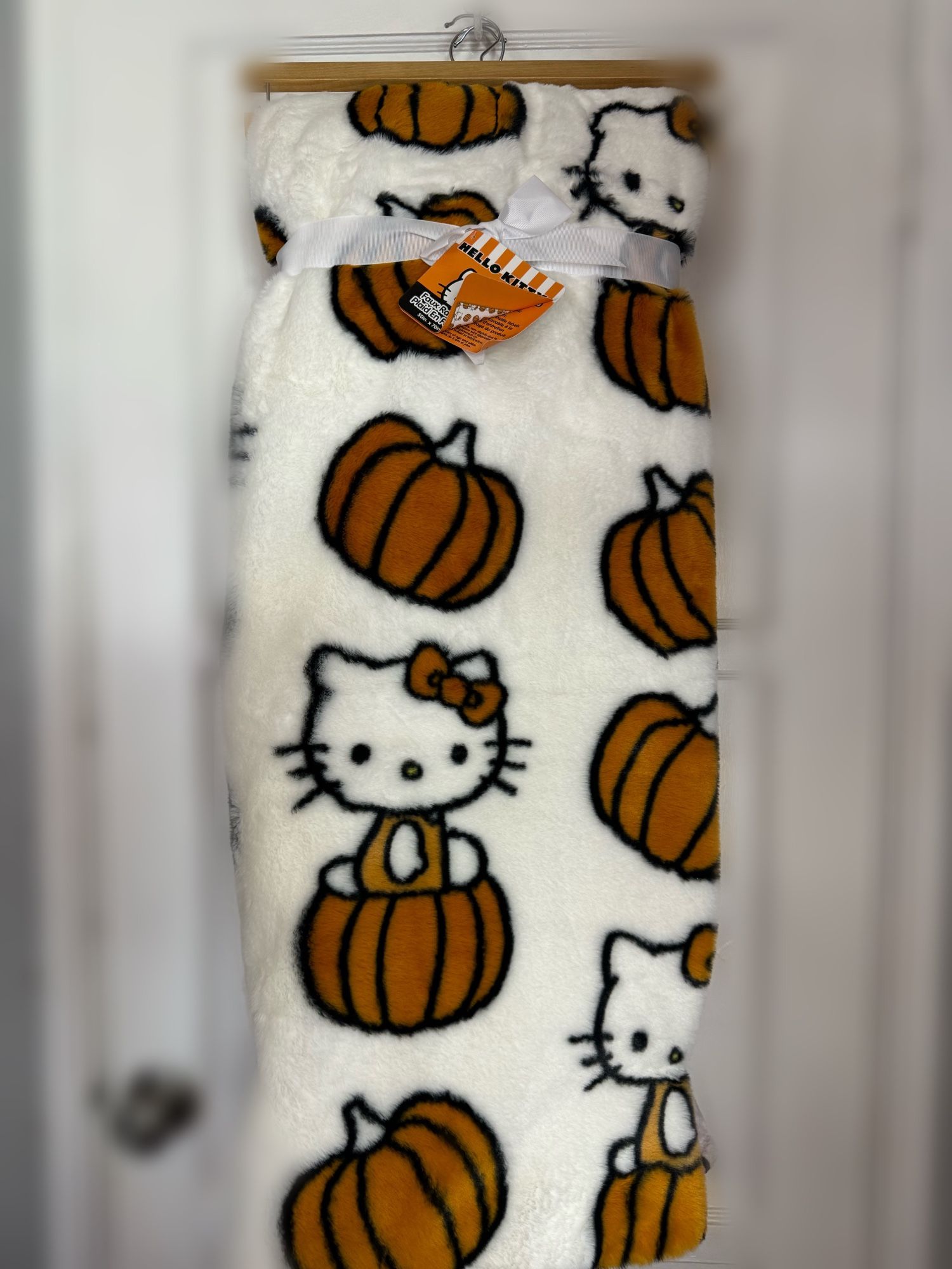 Hello Kitty Blanket